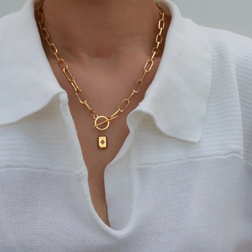 18k Gold Plated Starburst Pendant Necklace - Stylr