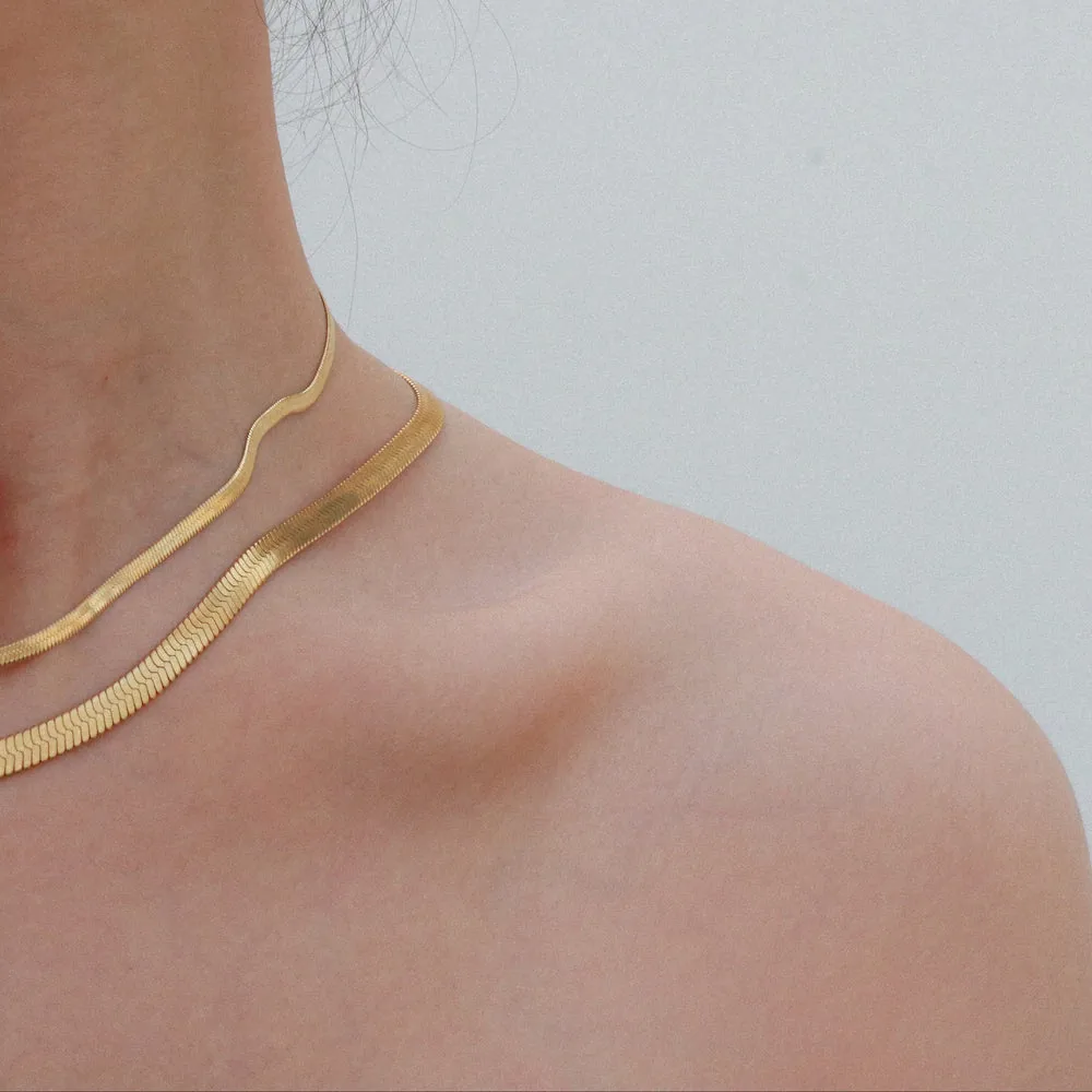 Mata Snake Chain Necklace – Waterproof Gold Plated Stainless Steel