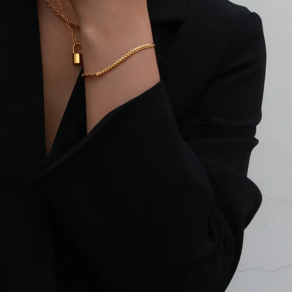 Uma Bracelet - 18k Gold Plated Stainless Steel Chain Bracelet